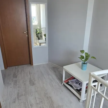 Apartmán New 3room Maisonette In Sunny Day 3 Sunny *